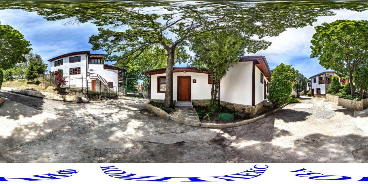Complex Fichoza Hotel Varna Exterior foto