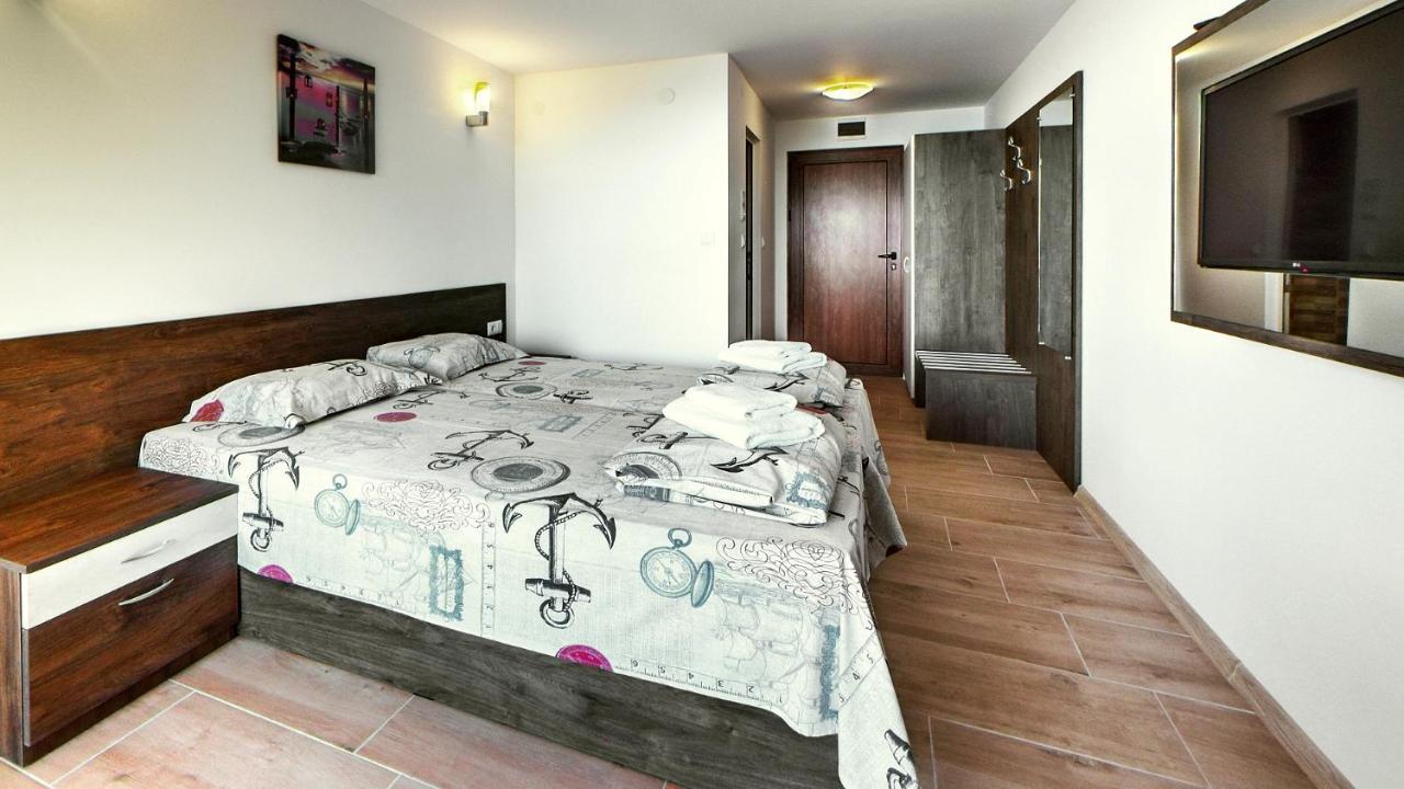 Complex Fichoza Hotel Varna Exterior foto